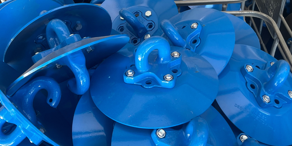 A brief introduction to disc chains