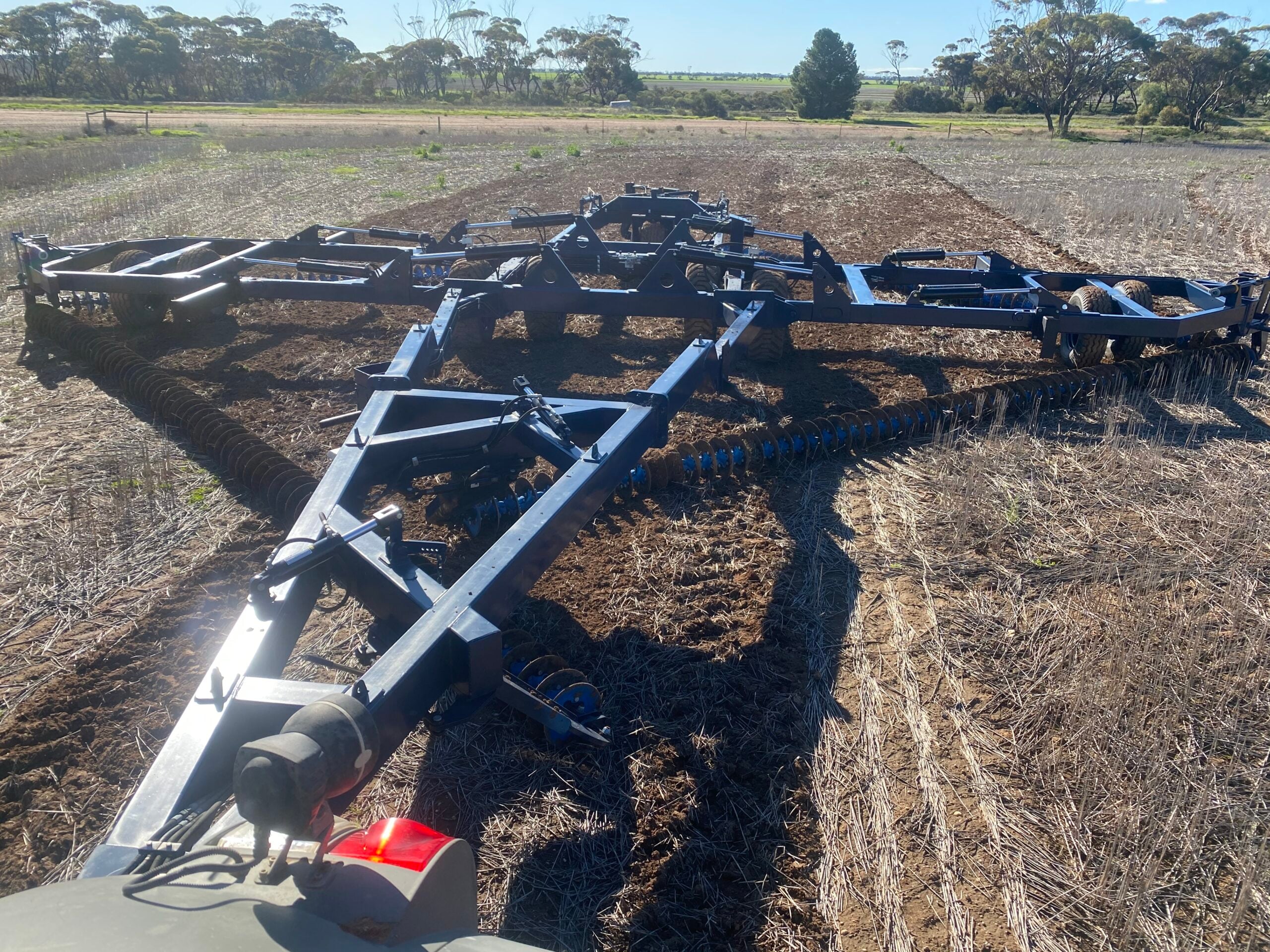 Bute 45ft frame working out in the field with Bute Discs Standard Discs